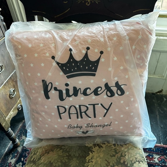 Princess Party Throw Pillow 18x18, spangel - Picture 3 of 3